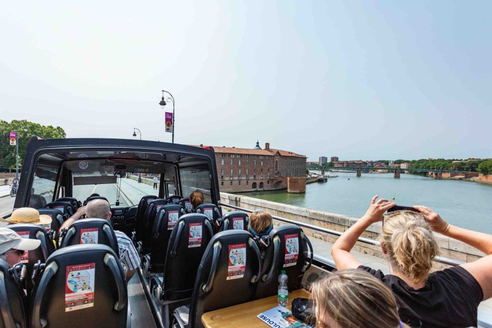 Toulouse: City Sightseeing Tour by Bus with Audio Guide - Key highlights at a glance