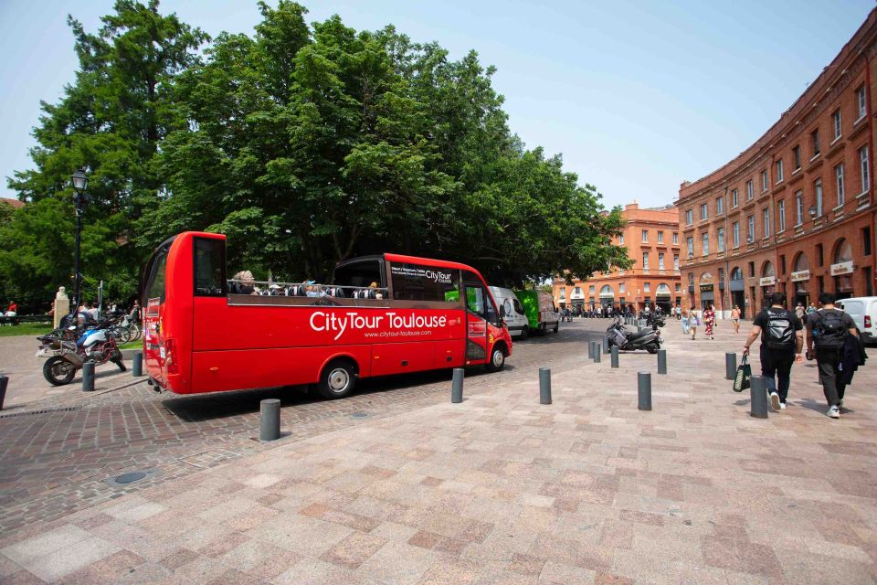 Toulouse: City Sightseeing Tour by Bus with Audio Guide - How to get the most out of a one-hour audio ride