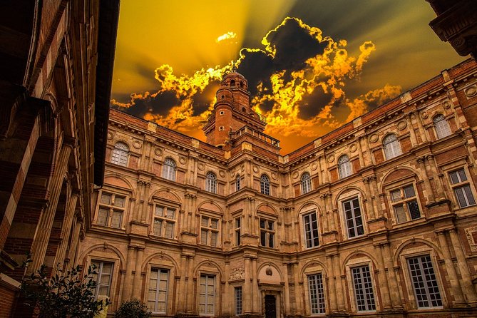 Toulouse Private Walking Tour With A Professional Guide - Key points at a glance