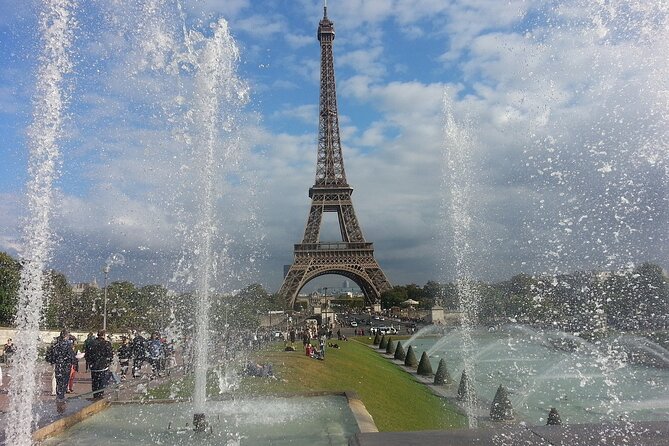Tour guide in Paris - Visit Paris with your official guide ! - The Provence and Paris description needs checking