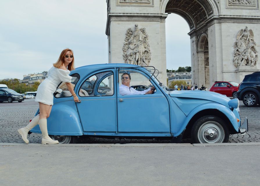 Tour of Paris in Citroën 2CV - Concorde and the Champs-Élysées