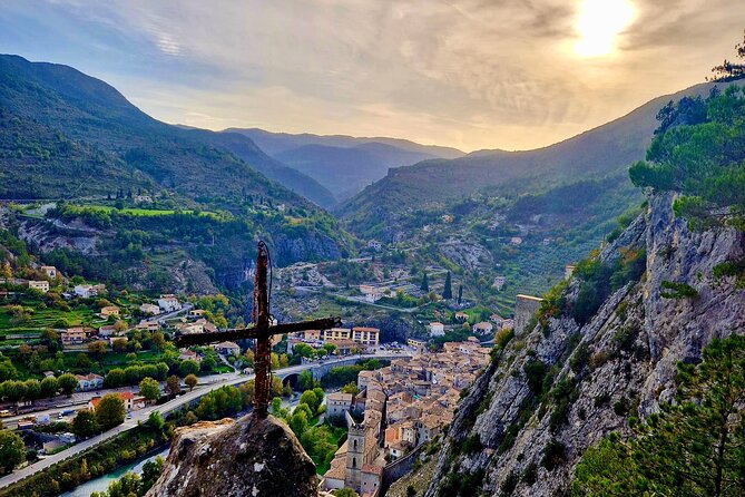 Tour with the Mountain Train, Trek to Mystic Forest and Castle - Optional lavender experience: secret farm visits during bloom season