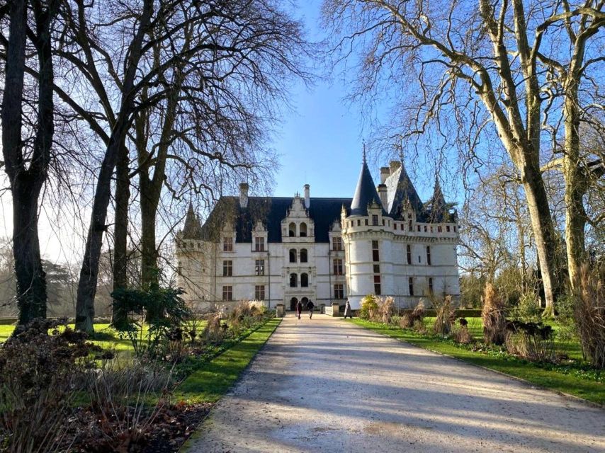 Tours: Chateaux Azay-le-Rideau and Villandry Morning Tour - Two Châteaux, One Morning: How the Timing Works in Loire Valley