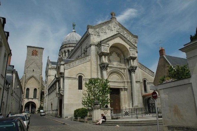 Tours: Private Walking Tour of the Historical Center - Tours Cathedral and the city’s first impressions