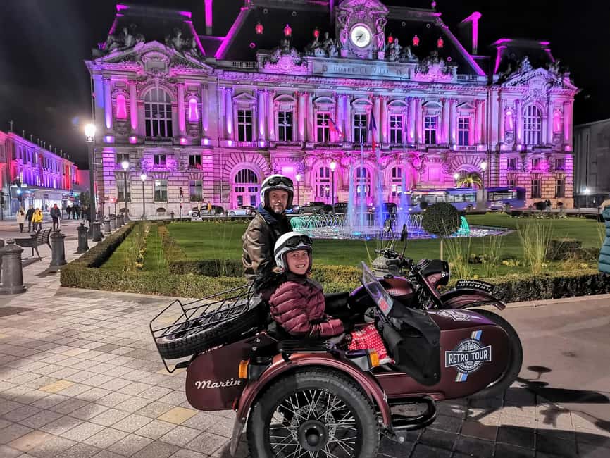 Tours: Vintage Sidecar Night Tour with Wine Tasting - Place Châteauneuf and Place Plumereau After Dark