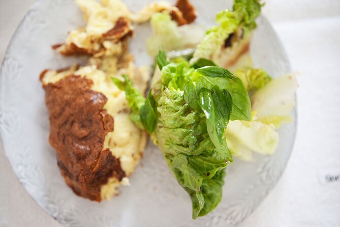 Traditional French Soufflé Cooking Class in Paris in a Local Home - A Soufflé Lesson in a Parisian Home