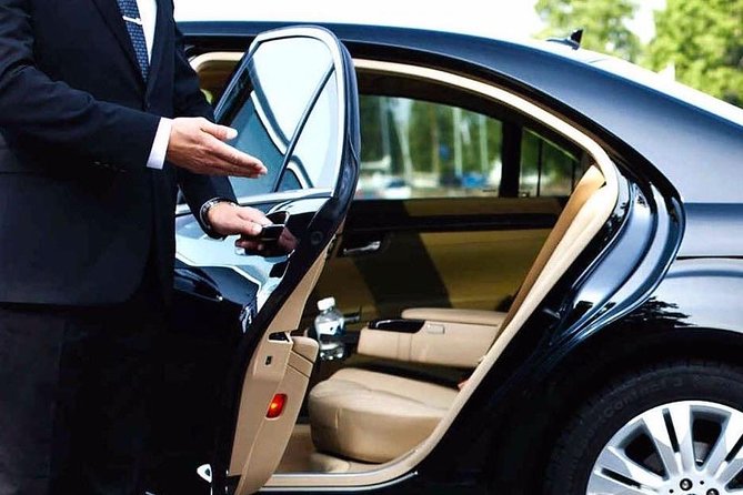 Transport, taxis and shuttles - Meeting your driver at Mérignac Airport