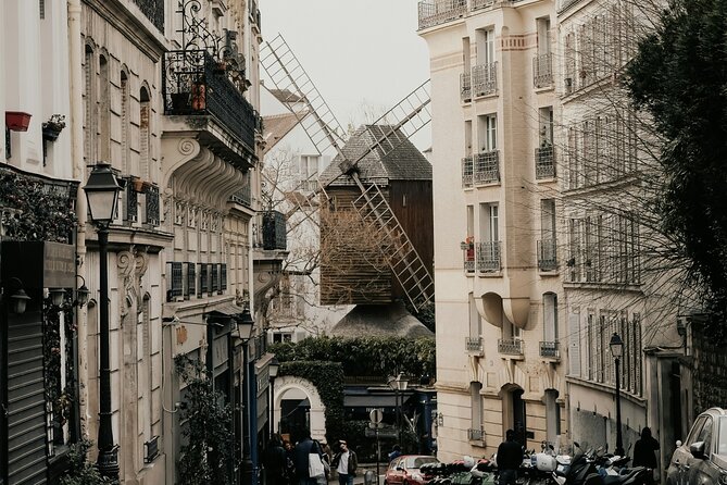 Undercover Montmartre: Led By Locals-Dine At Secluded Brasserie - Place du Tertre and the cost of the postcard view