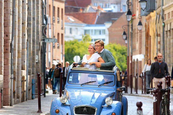 Unique Tour of Lille by Convertible 2CV - 1h00 - Rolling through Old Lille: from quiet streets to the Palace area