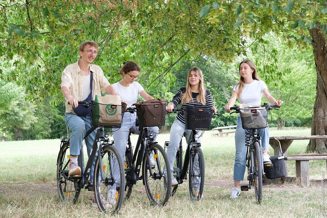 Versailles: Bike Rental, Different Sizes - How to make the seven hours count