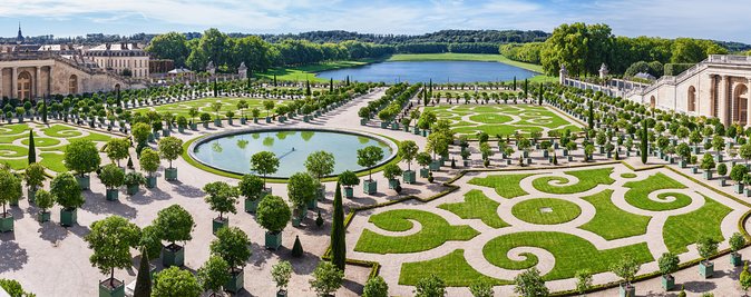 Versailles Domain Small-Group Guided Tour from Paris - Gardens du Château de Versailles: One Hour to Prioritize