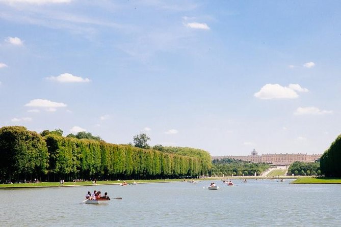 Versailles Full Day Bike Tour with Palace, Gardens, & Picnic - Grand Canal picnic: the best kind of quiet in a palace setting