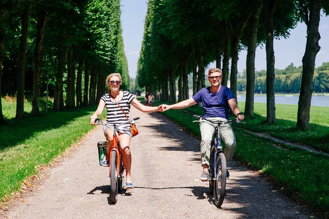 Versailles Full Day Bike Tour with Palace, Gardens, & Picnic - Trianons and Hameau de la Reine: the Marie Antoinette side of Versailles
