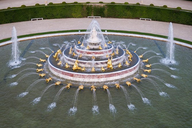 Versailles: Full Day Tour & Shuttle from Paris - Gardens Day: Stroll Time, Grand Canal Views, and Seasonal Shows