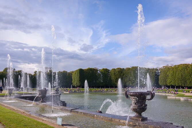 Versailles: Full Day Tour & Shuttle from Paris - Time Management Reality: Crowds, Shoes, and the Coach Clock