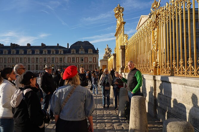 Versailles, Gardens & Hamlet: Full-Day Guided Small-Group Tour - Grand Canal, Mirror Basin, and the Best Photo Backdrops