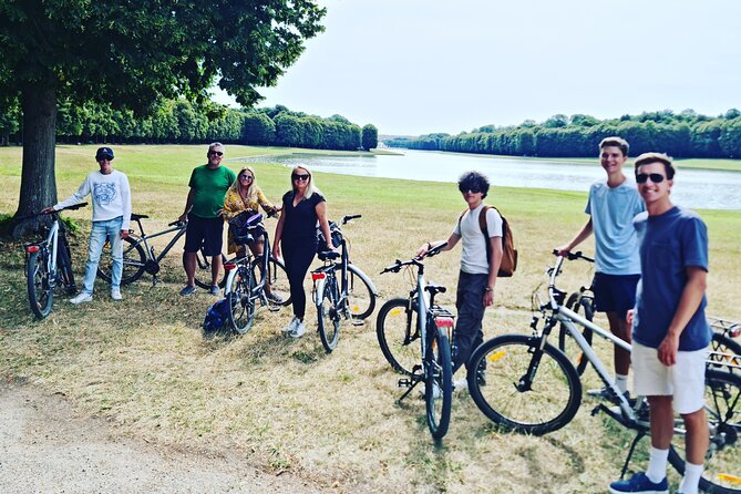 Versailles Golfcart & Bike Guided Tour: Gardens Hamlet Fountains - Bosquets in an electric golf cart: comfort with actual garden access
