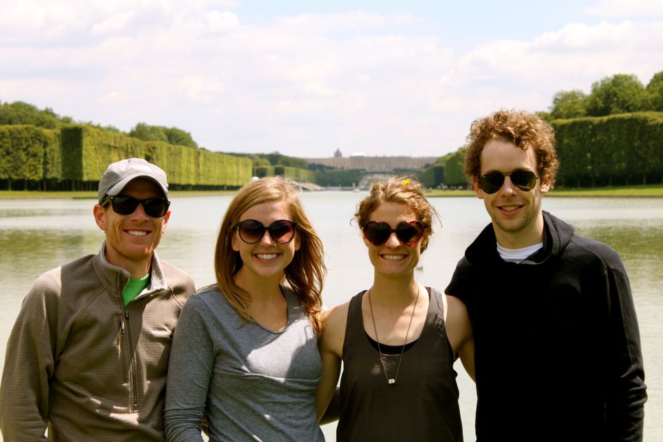 Versailles: Palace and Garden Bike Tour with Tickets - Riding through the gardens: where you gain time and space