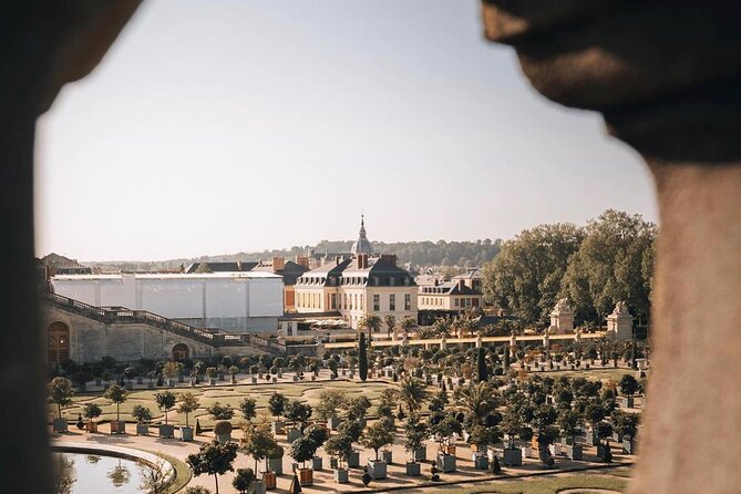 Versailles Palace and Garden Tour with Paris Private Transfers - Practical tips: shoes, pace, and staying oriented