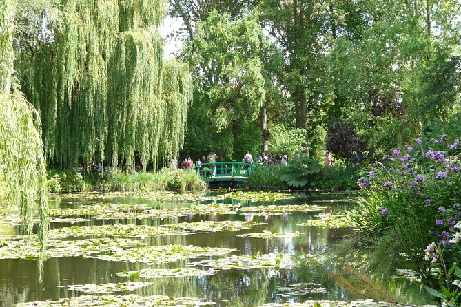 Versailles Palace and Giverny Monet House Visit with Lunch - Versailles Palace and Hall of Mirrors: the royal rooms in real time
