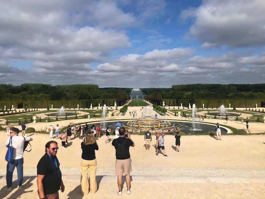 Versailles: Palace & Gardens Guided Tour with Entry Tickets - Entering Versailles with skip-the-line timing that actually helps
