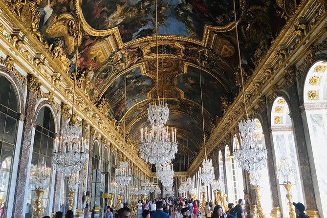 Versailles Palace & Giverny Private Tour with Lunch&Hotel Pick-up - Price and value: is $901.10 per person worth it?