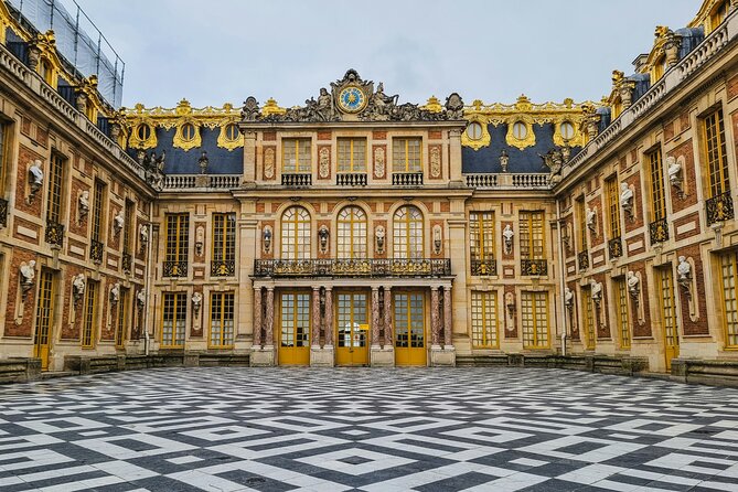 Versailles Palace Guided Experience and Gardens Entry 10 PPL Max - Key things to know before you go