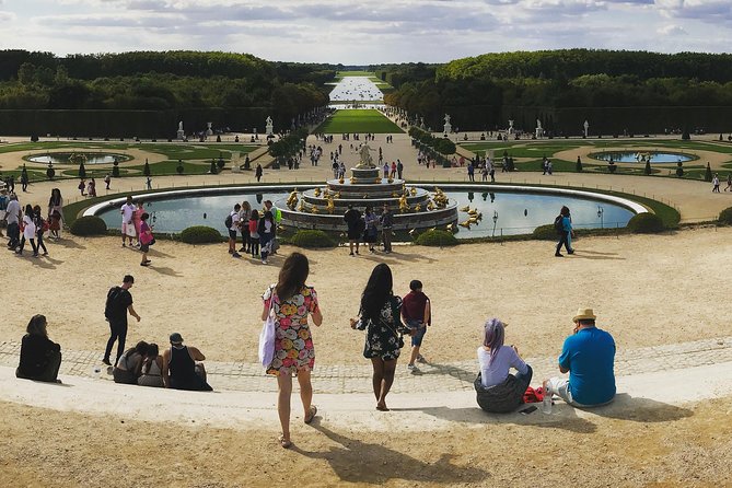 Versailles Palace & Marie-Antoinette's Estate Guided Tour - Who this Versailles tour is best for