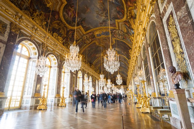 Versailles Palace with private guide - Why Versailles works best with a guide