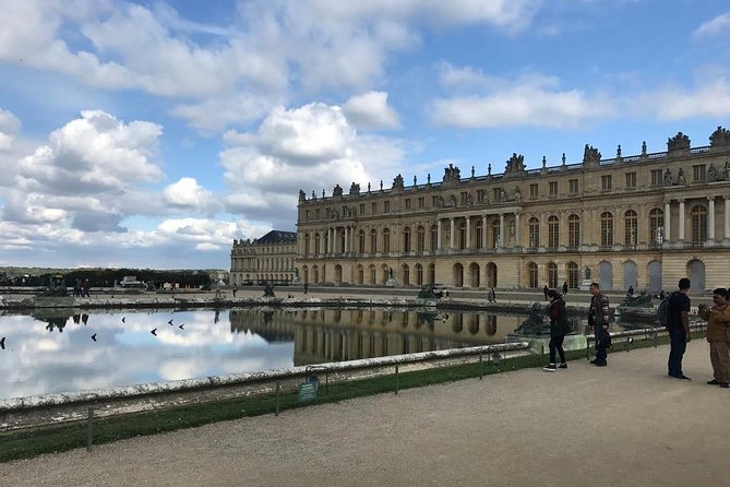 Versailles Royal Palace & Gardens Private Tour by Golf Cart - Versailles, but faster: why this tour format works