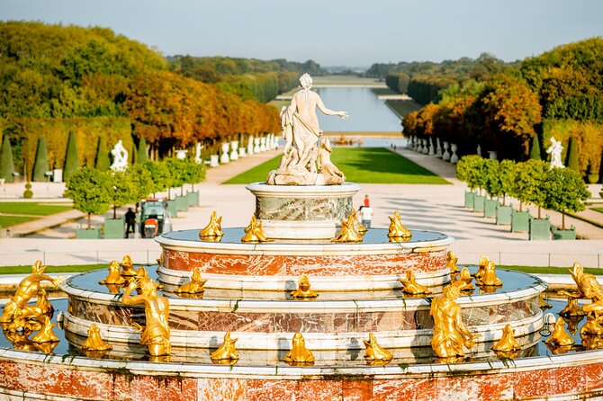 Versailles Royal Palace & Gardens with Exclusive Petit Apartments - La Galerie des Glaces: mirrors, collections, and the king’s curated world