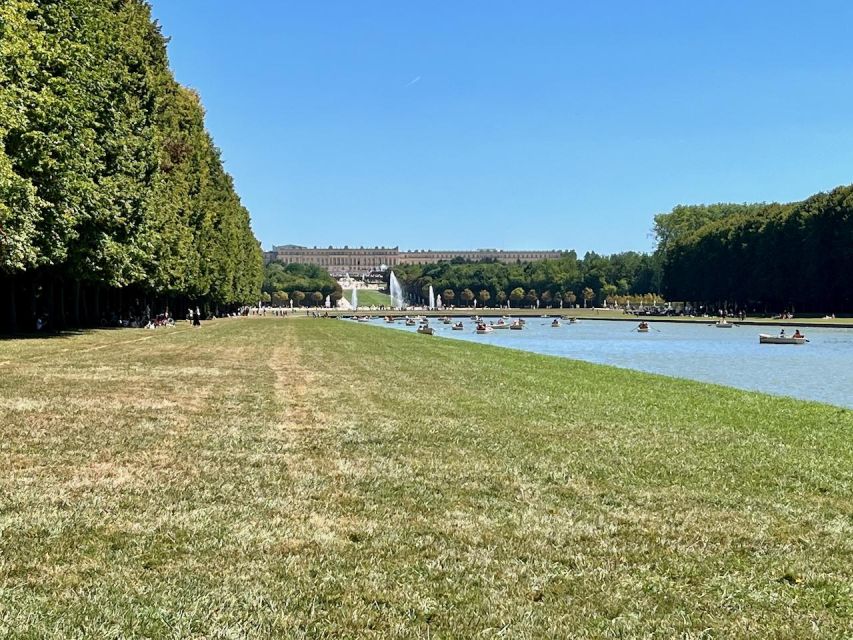Versailles: Skip-The-Line Chateau and Estate Sidecar Tour - Seeing the gardens and Grand Canal by sidecar