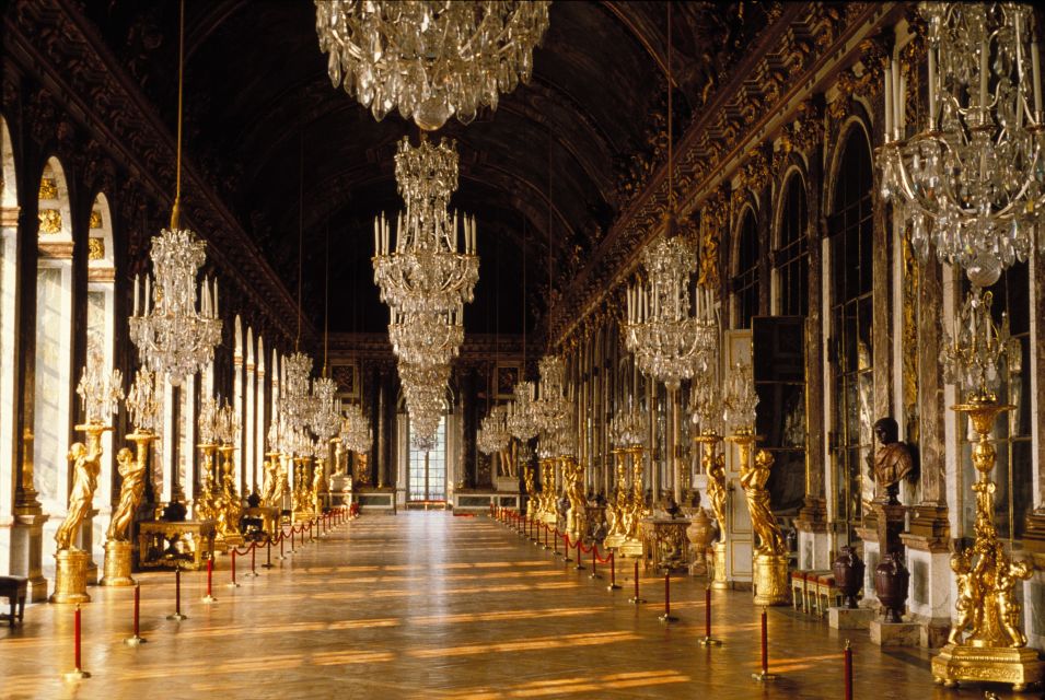 Versailles: Skip-the-Line Guided Tour of Palace with Gardens - Should you book this Versailles guided tour?