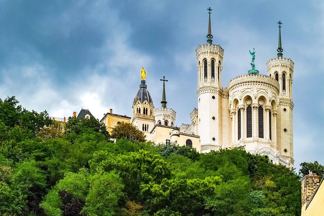 Vieux Lyon Cultural & Historical Walking Guided Tour (English) - Key highlights to look for