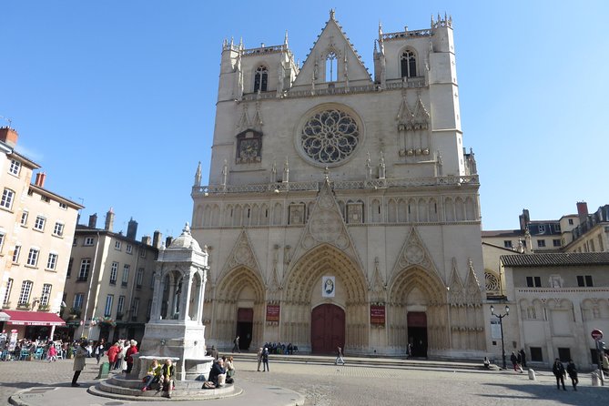 Vieux Lyon Cultural & Historical Walking Guided Tour (English) - Cathedrale Saint-Jean-Baptiste: the astronomical clock stop