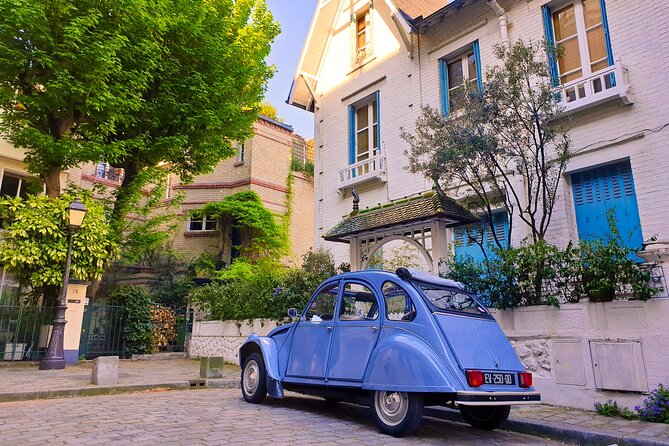 Vintage 2CV Adventure: 2 -Hour Paris Secrets Tour - Your guide and driver make the difference (and names matter)