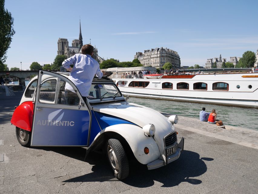 Vintage 2CV tour + Cruise - The 2CV ride: seeing Paris like you’re in the driver’s seat