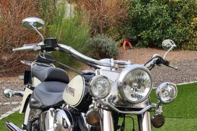 Vintage Motorcycle Rental in Paris - What the Harley feels like on Paris streets