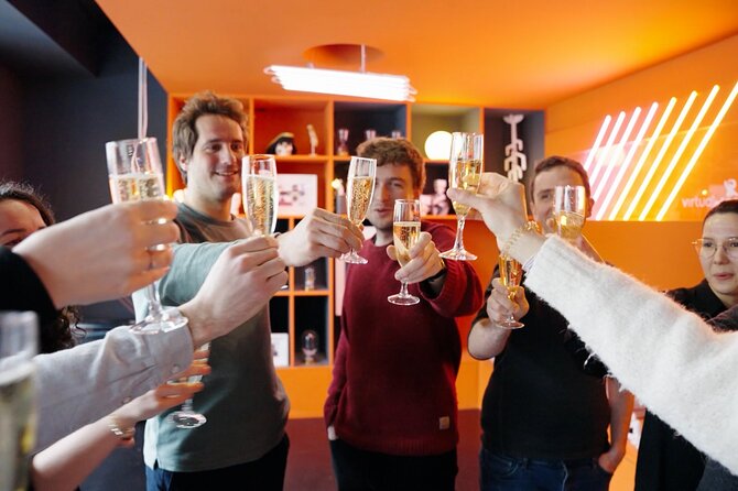 Virtual reality experience in Paris - A virtual adventure built for teamwork