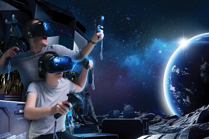 Virtual Room Paris - 1st virtual reality team experience - Game Types in Virtual Room Paris: Escape-Style and FPS Options