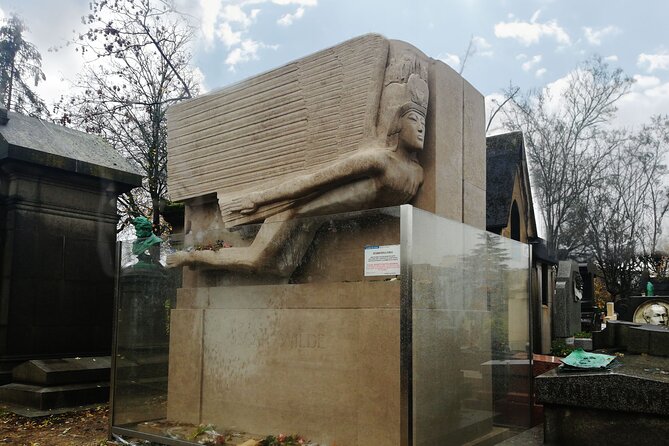 Visit to Père Lachaise Cemetery: a self-guided tour - The App Is the Main Strength and Weakness