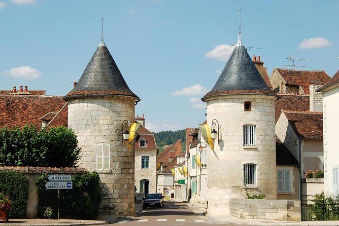 Walk in the vineyards of Chablis Grands Crus - Starting at 5 Bis Rue Jules Rathier in Chablis