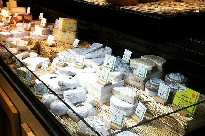 Walk & Wine Tour in the Latin Quarter - Rue Mouffetard, Paris’s food street