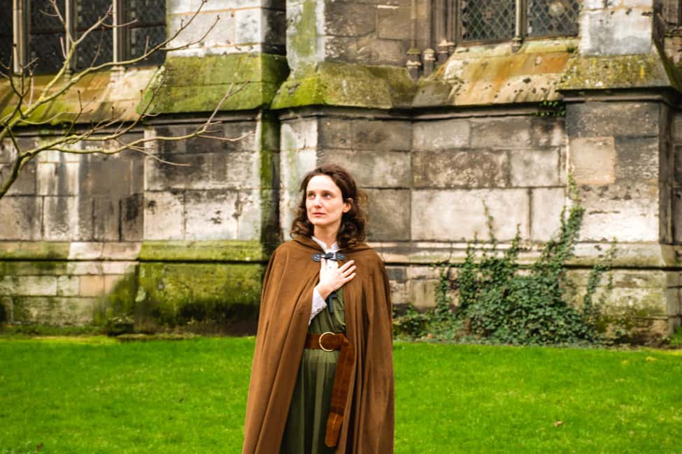 Walking tour with an Actor-Guide: Rouen with Joan of Arc - Is $82 a fair price for 90 minutes?
