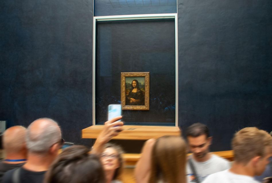 Wheelchair-Frendly Private Louvre Tour – Stress-Free & Easy - Seeing the Mona Lisa without making it the whole visit
