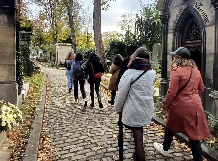 Who Killed Victor ? Escape Game at Père Lachaise Cemetery - Practical Notes Before You Go (So You Enjoy the Game)