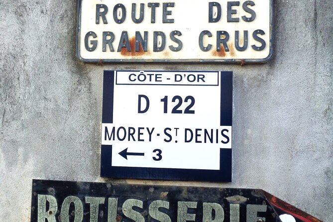 "Wine tasting tours in Burgundy" - A private vehicle makes the day easier