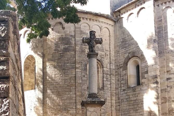 Wine tour Pic Saint-Loup from Montpellier with meals - Why this Pic Saint-Loup day works