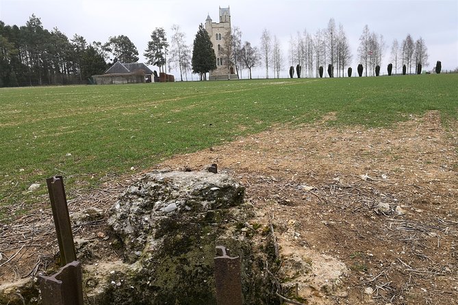 WW1 Somme Battlefields - Private tour from Paris aboard a Van (2 pax) - Beaumont-Hamel and the Newfoundland sacrifice