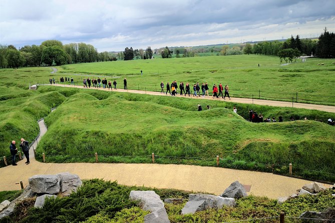 WW1 Somme Battlefields - Private tour from Paris aboard a Van (2 pax) - Price, timing, and what you receive